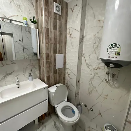 Tuthon Apartman